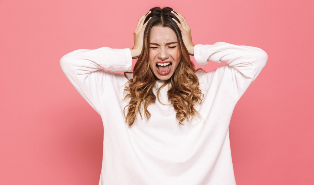 Stress, charge mentale, fluctuations hormonales : pourquoi les femmes sont plus touchées qu’on ne le croit ?